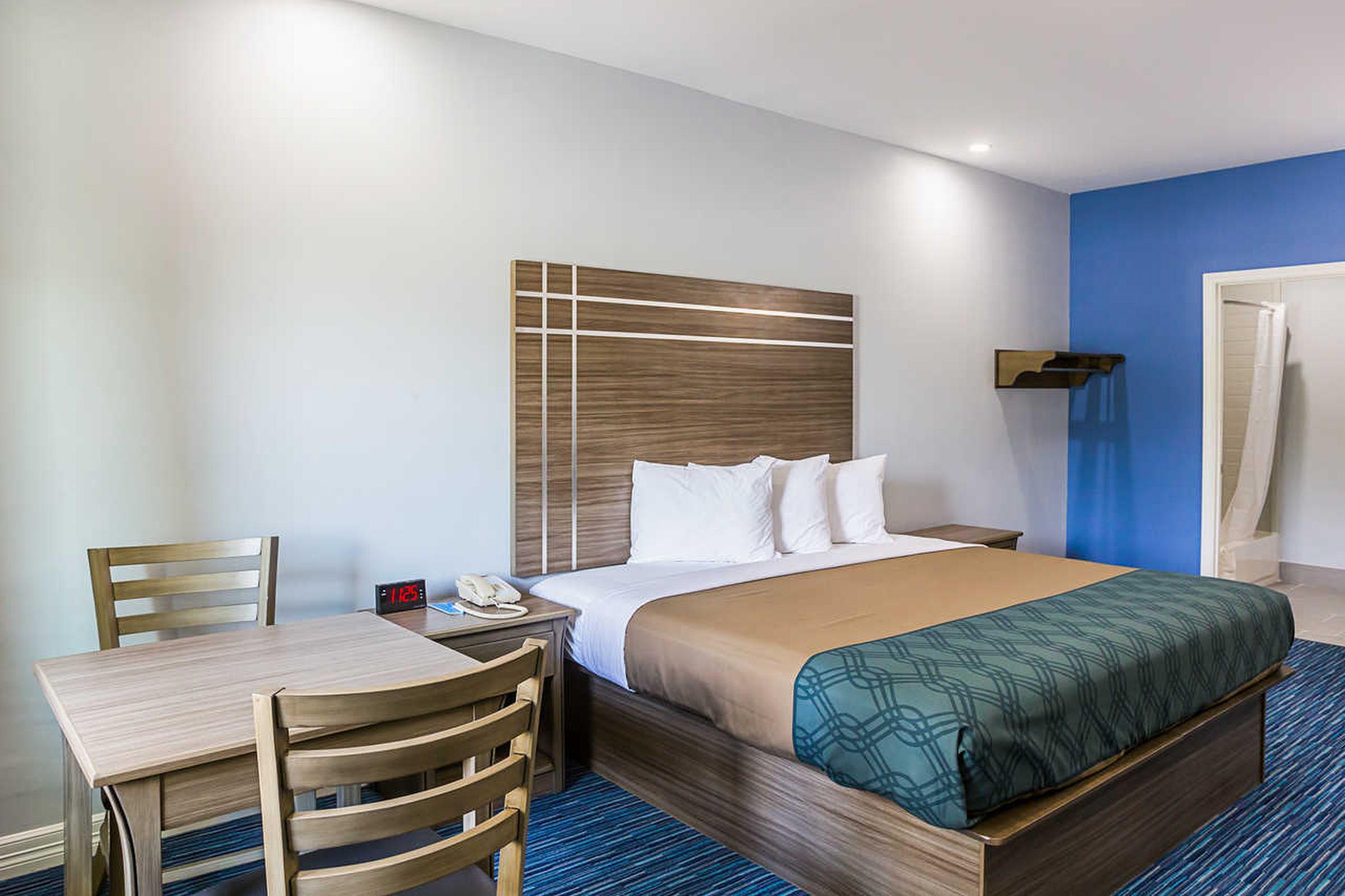 Rodeway Inn & Suites Clarksville Ngoại thất bức ảnh